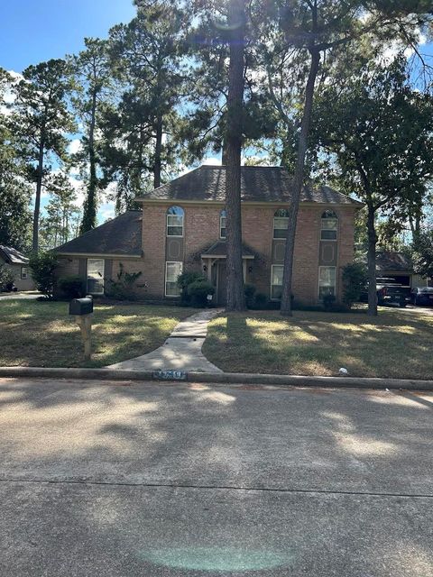 Photo of 12019 Indian Wells Drive, Houston, TX 77066 (MLS # 85759852)