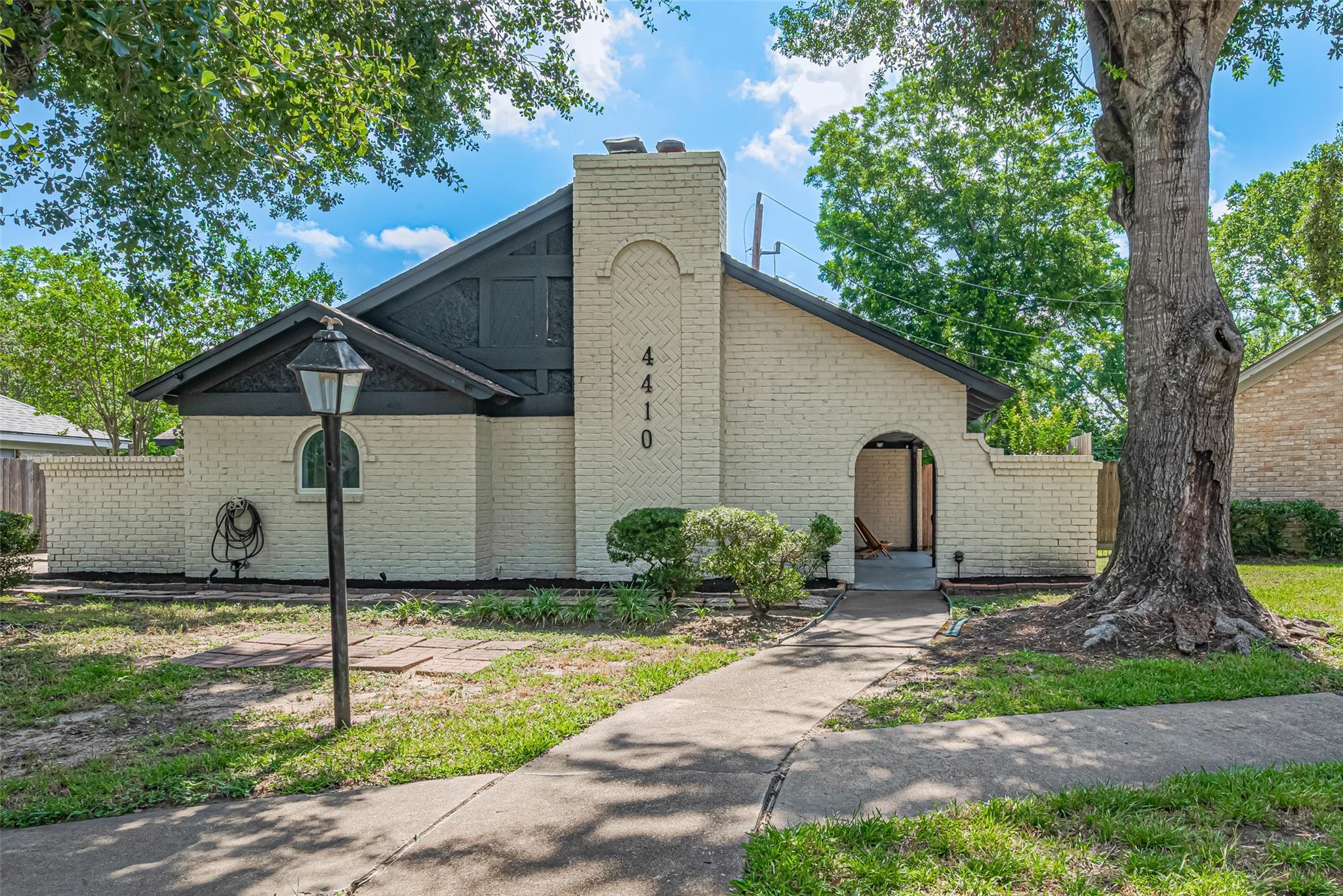 4410 Belle Hollow Dr Drive