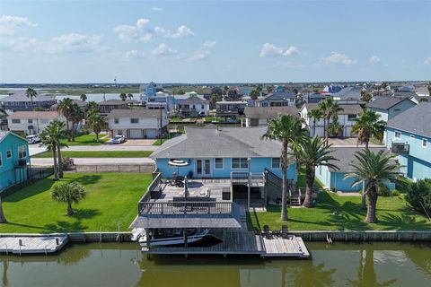 Photo of 276 Barracuda Street, Bayou Vista, TX 77563 (MLS # 86483012)