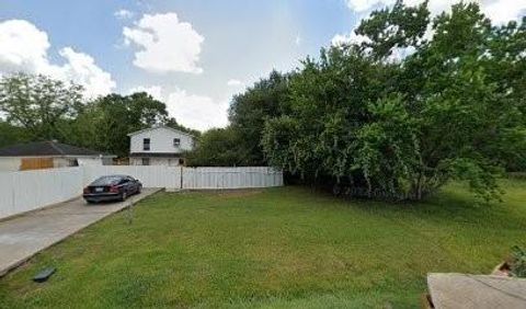 Vacant Land For Sale - 4910 Rue Street<br/> Houston, TX 77033