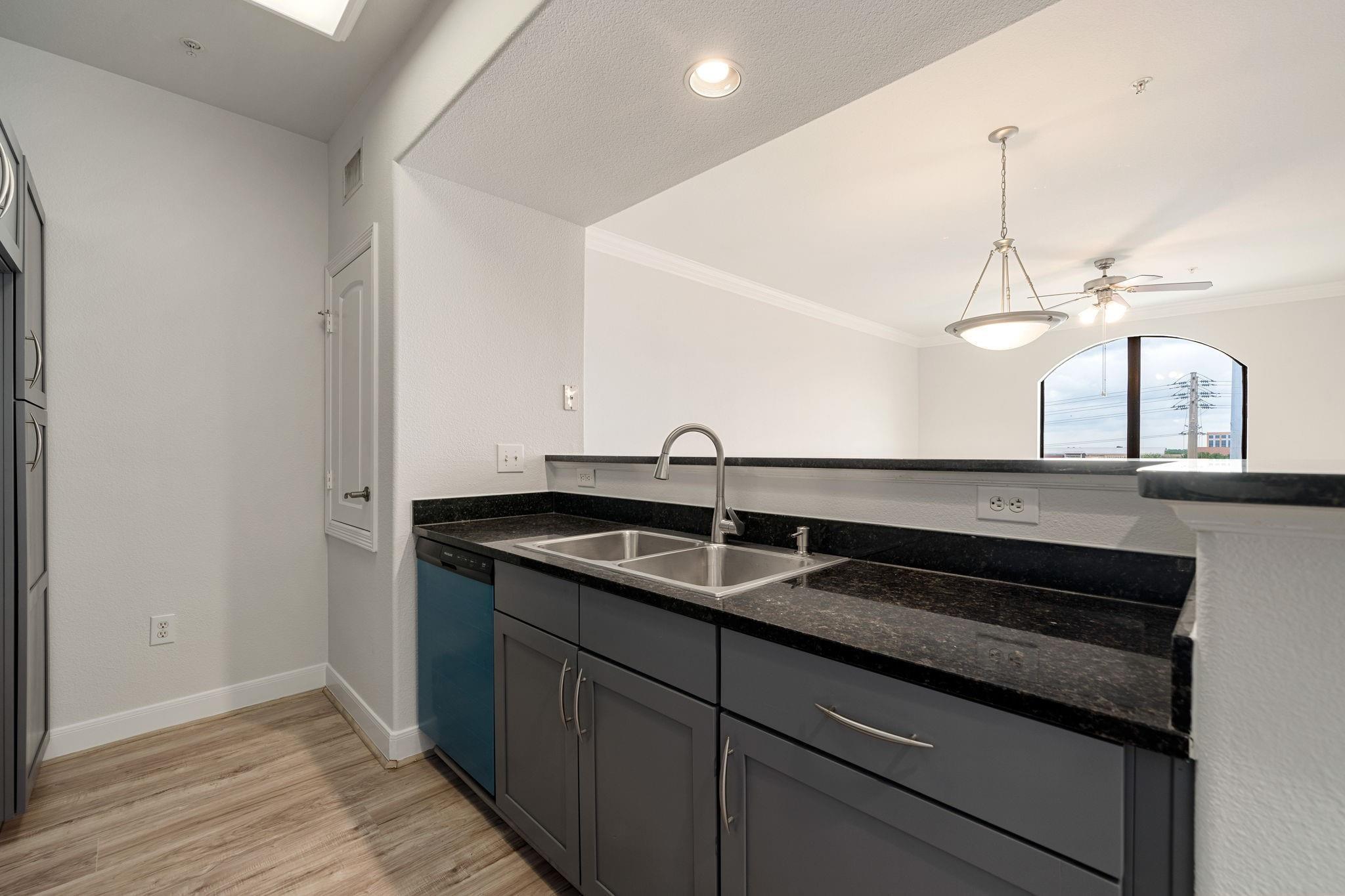 2299 Lone Star Drive 405