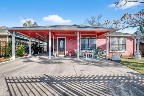 Tiny photo for 10313 Chadwick Street, Houston, TX 77029 (MLS # 69125416)