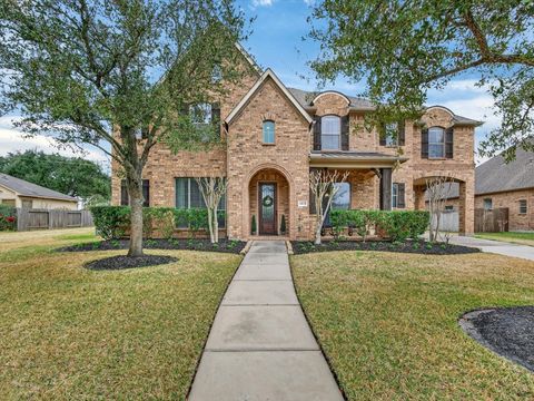 Homes For Sale - 12010 Hodges Grove Lane<br/> Tomball, TX 77377