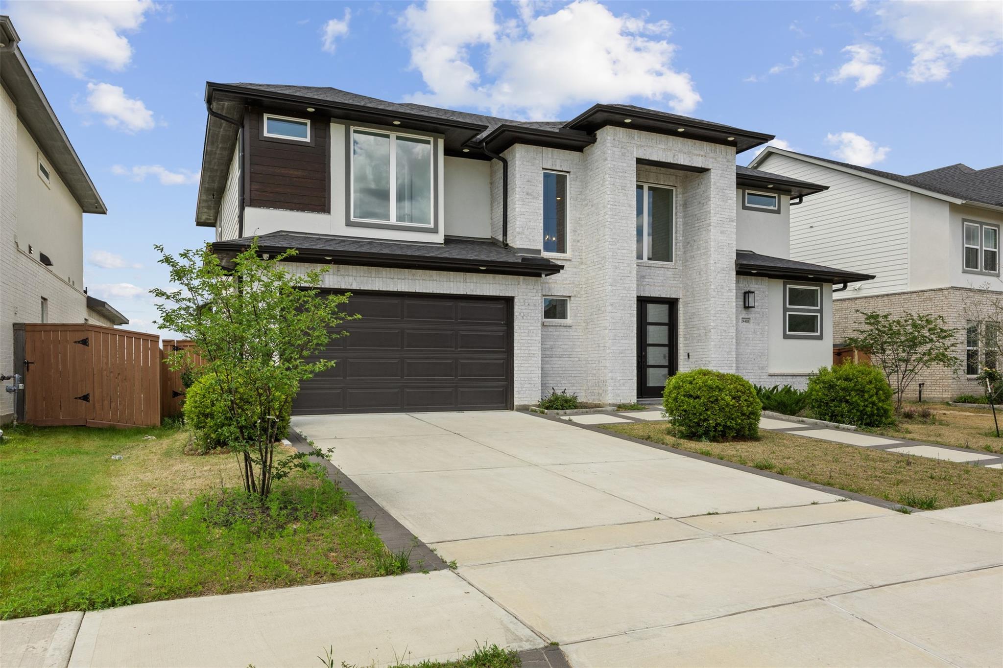 24418 Green Buffalograss Trail