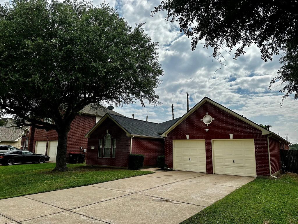 Photo of 23023 Canal Road, Richmond, TX 77406 (MLS # 61608034)