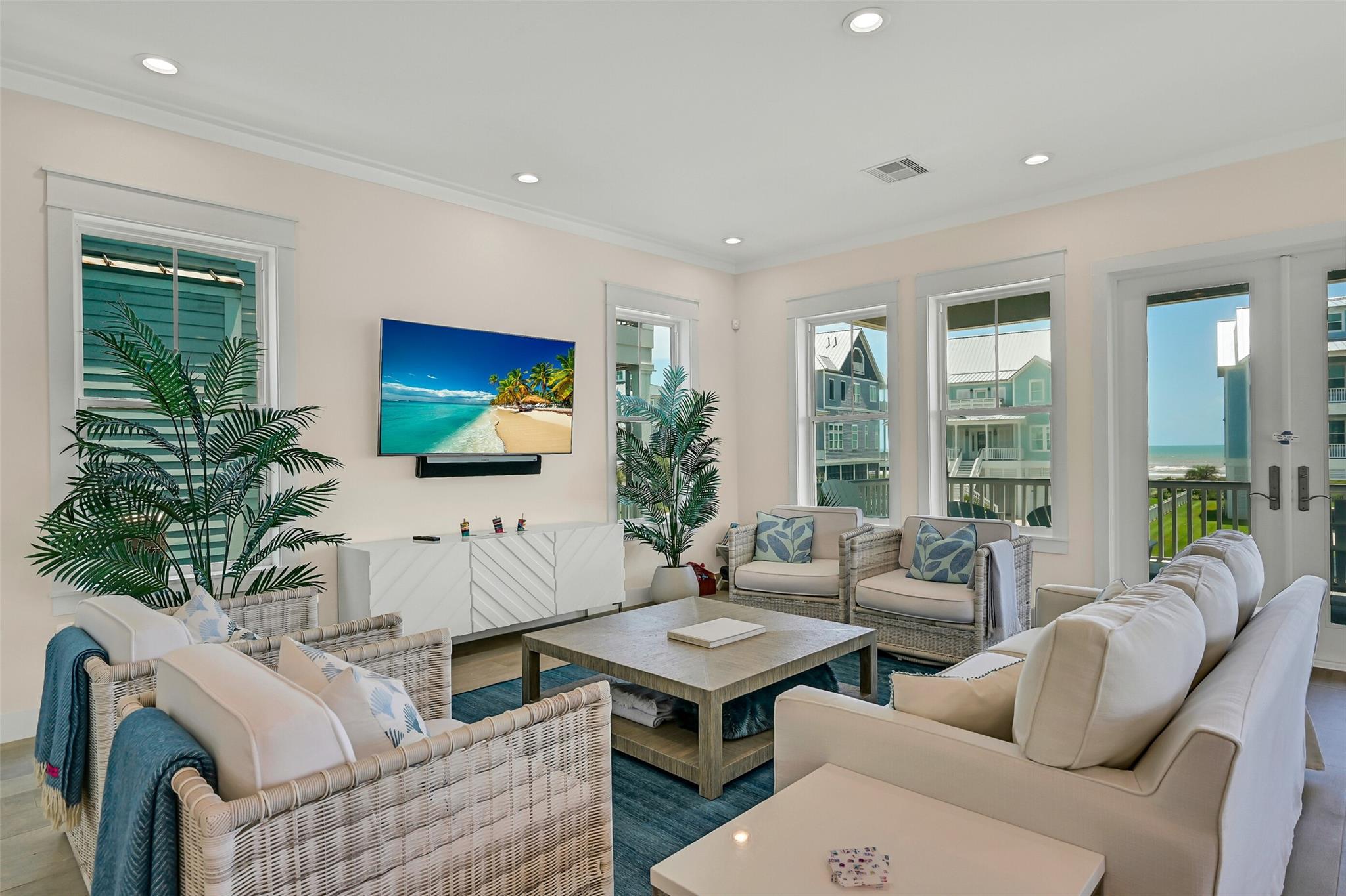 11386 Beachside Drive