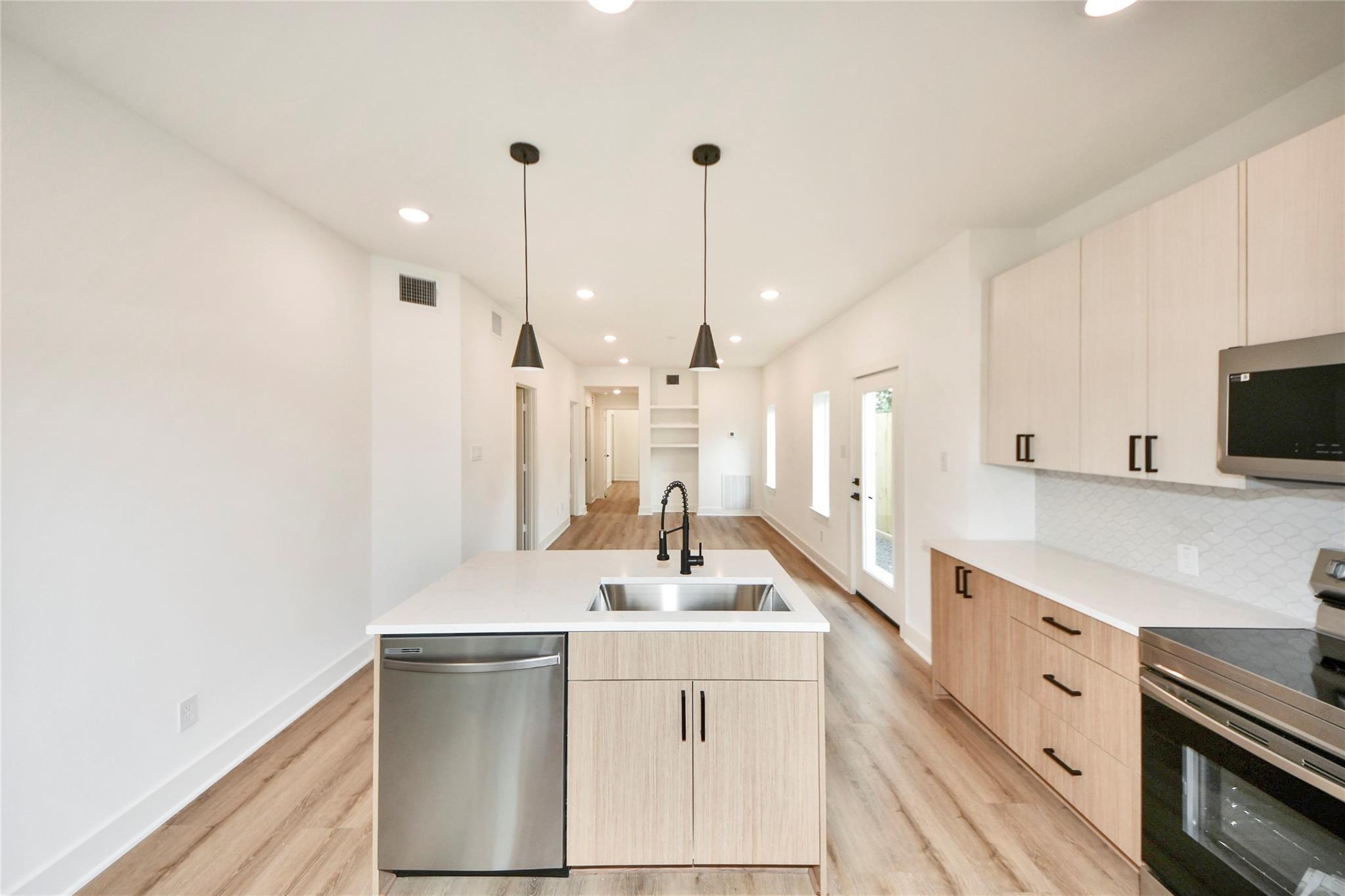 932 South Lane Unit A Lane