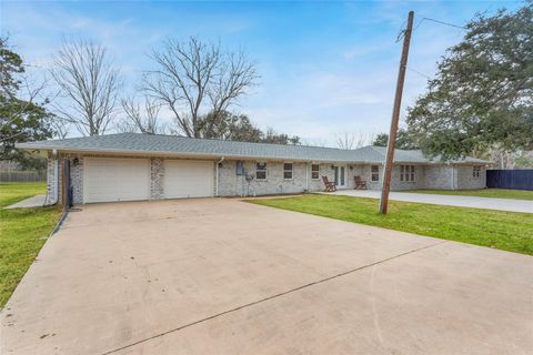 Homes For Sale - 13800 6th Street<br/> Santa Fe, TX 77517