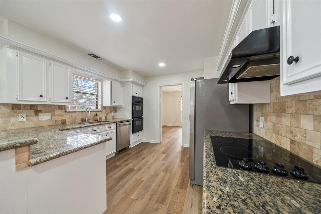 Photo of 3518 Cave Springs Drive, Kingwood, TX 77339 (MLS # 4541490)