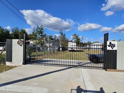 Photo of 60 County Road 5035 Road, Cleveland, TX 77327 (MLS # 57795563)