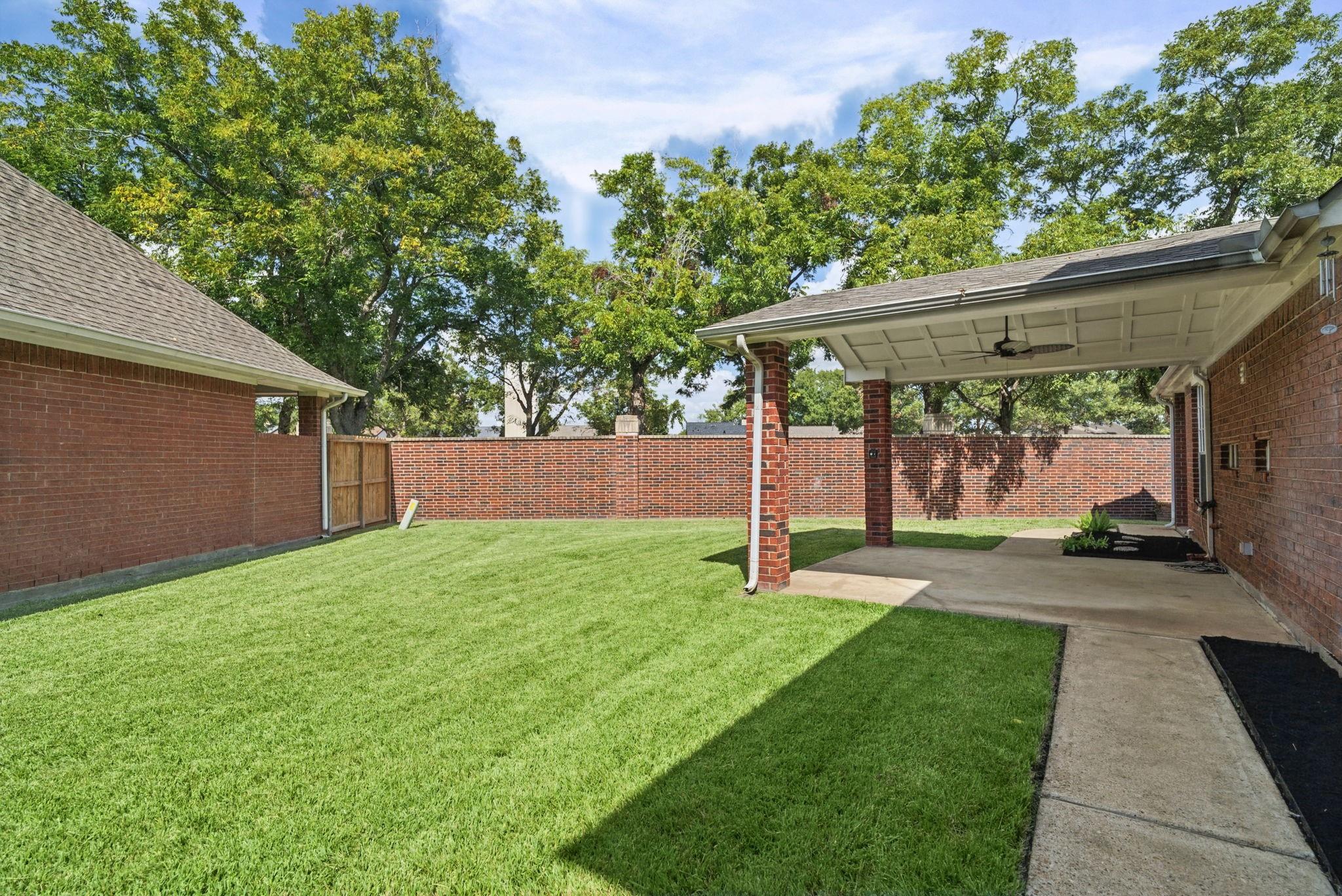 34 Grants Lake Circle
