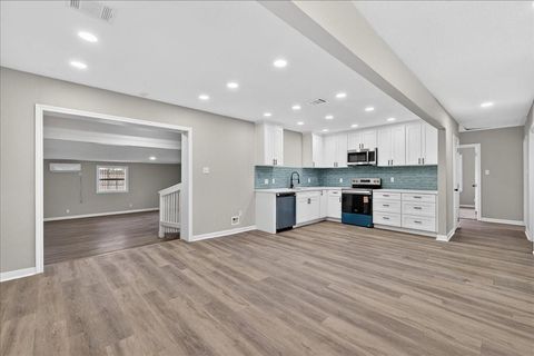 416 22nd Avenue N Texas City TX 77590