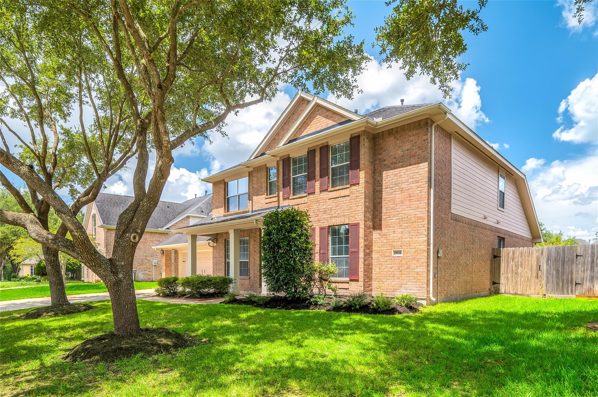 19326 Linden Meadow Lane