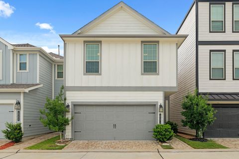 Photo of 10404 Marston Vineyard Drive, Houston, TX 77025 (MLS # 10516071)
