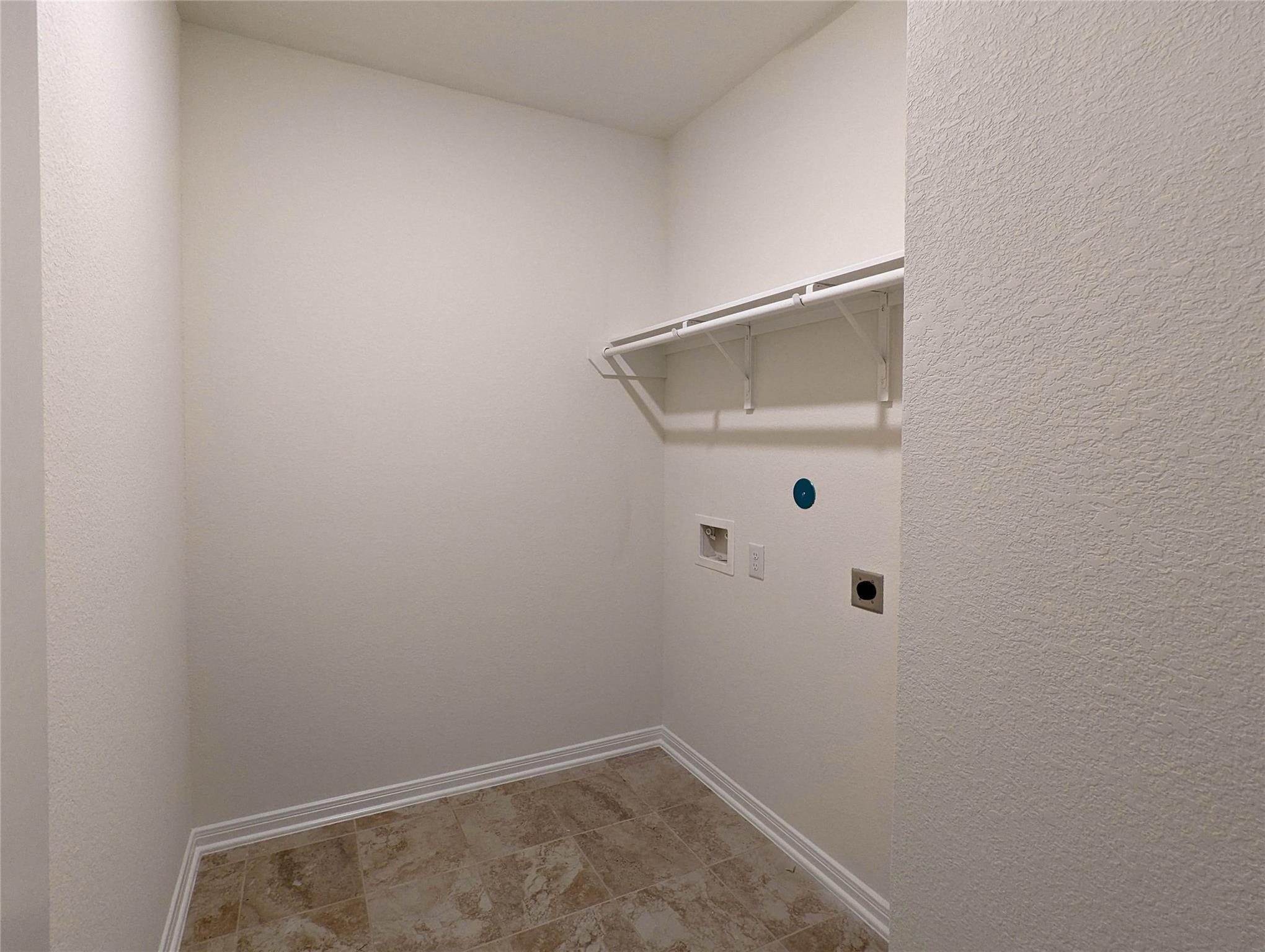 7227 Bakersfield Court