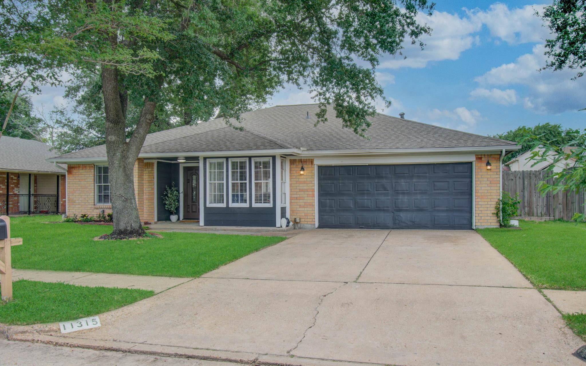 11315 Toucan Lane