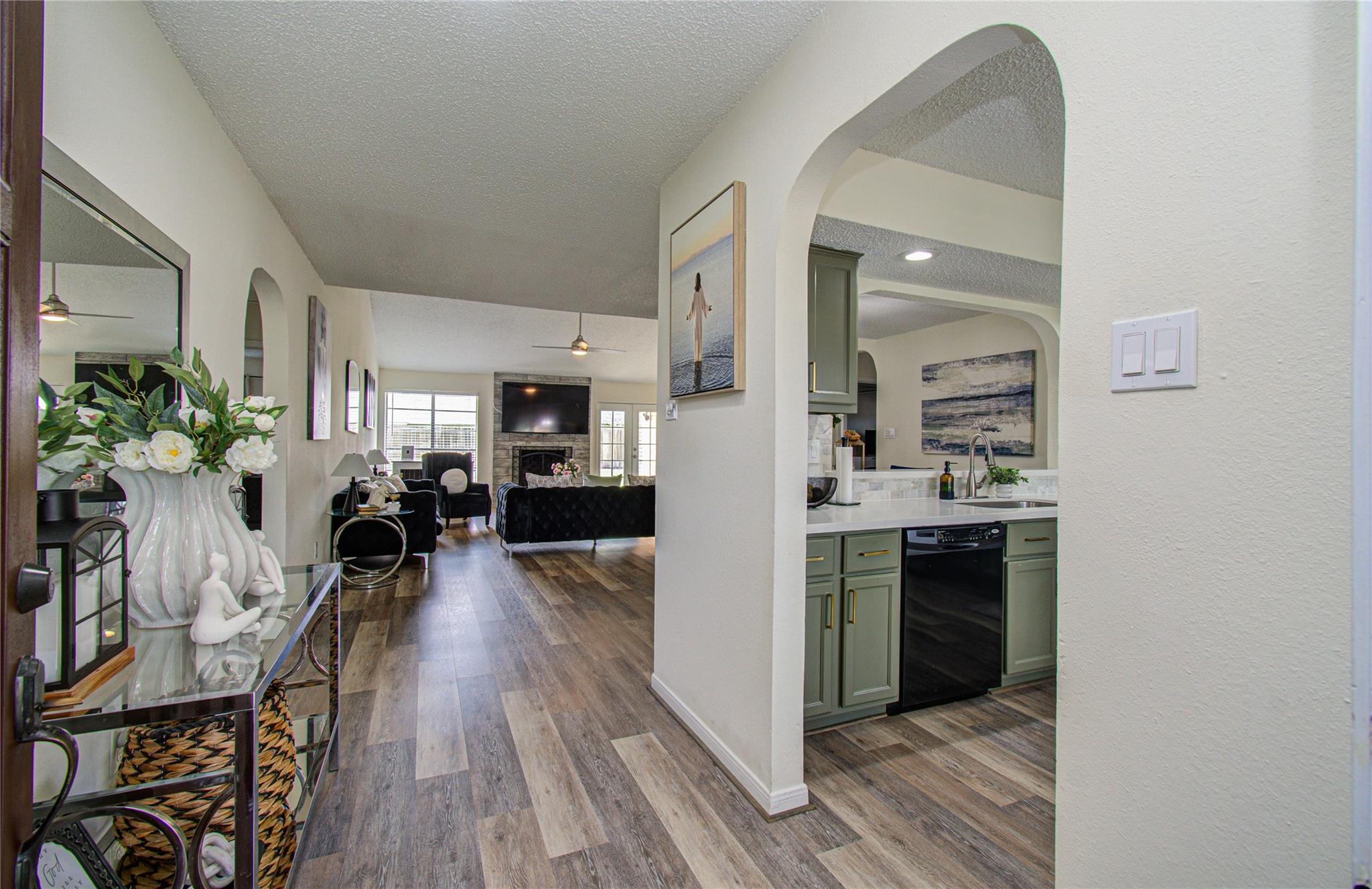 11315 Toucan Lane