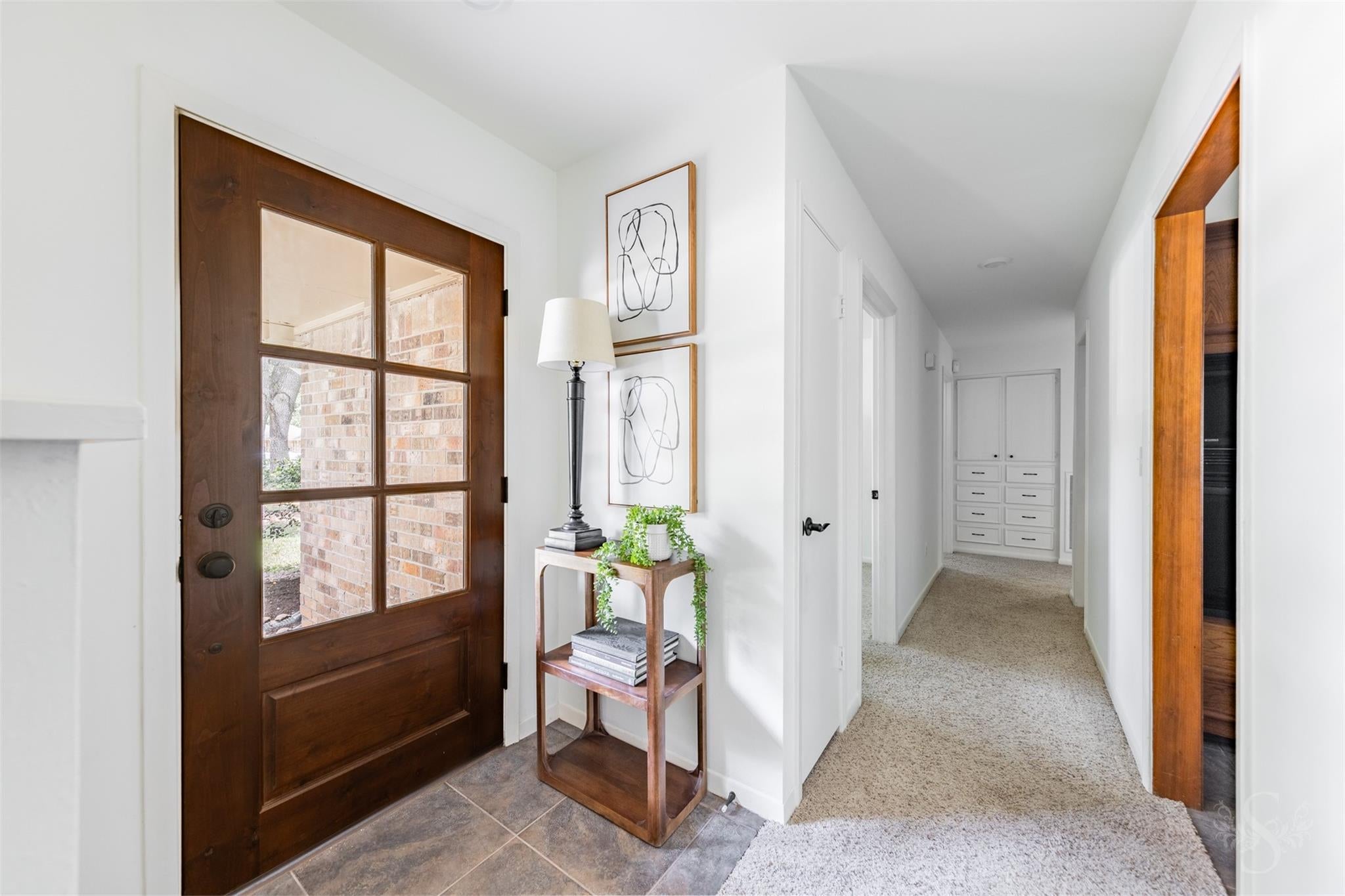 1015 Bluebonnet St