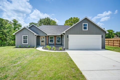 Photo of 1204 Ada Street, New Waverly, TX 77358 (MLS # 31514768)