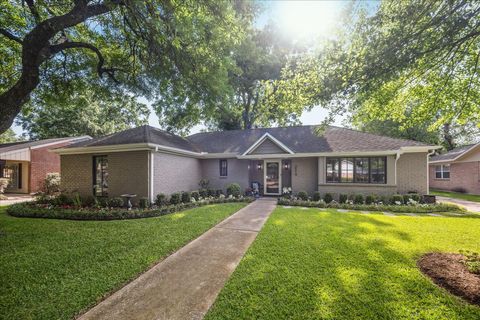 2514 Briarbrook Drive Houston TX 77042