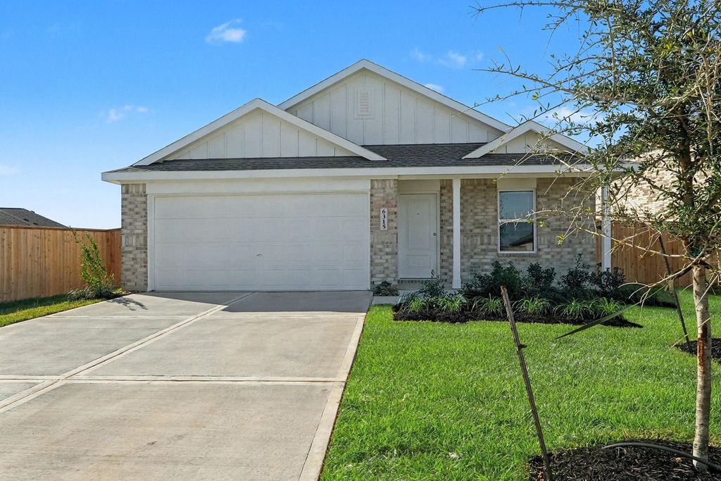 Photo of 6315 Linden Leaf Drive, Katy, TX 77493 (MLS # 74903420)