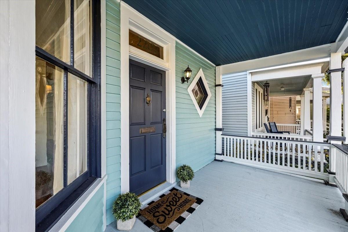 2207 Bernardo De Galvez