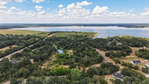Photo of 14 Lakewood Drive, Marquez, TX 77865 (MLS # 9331620)