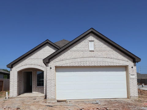 Photo of 1313 Blue Moon Lane, La Marque, TX 77568 (MLS # 94216622)