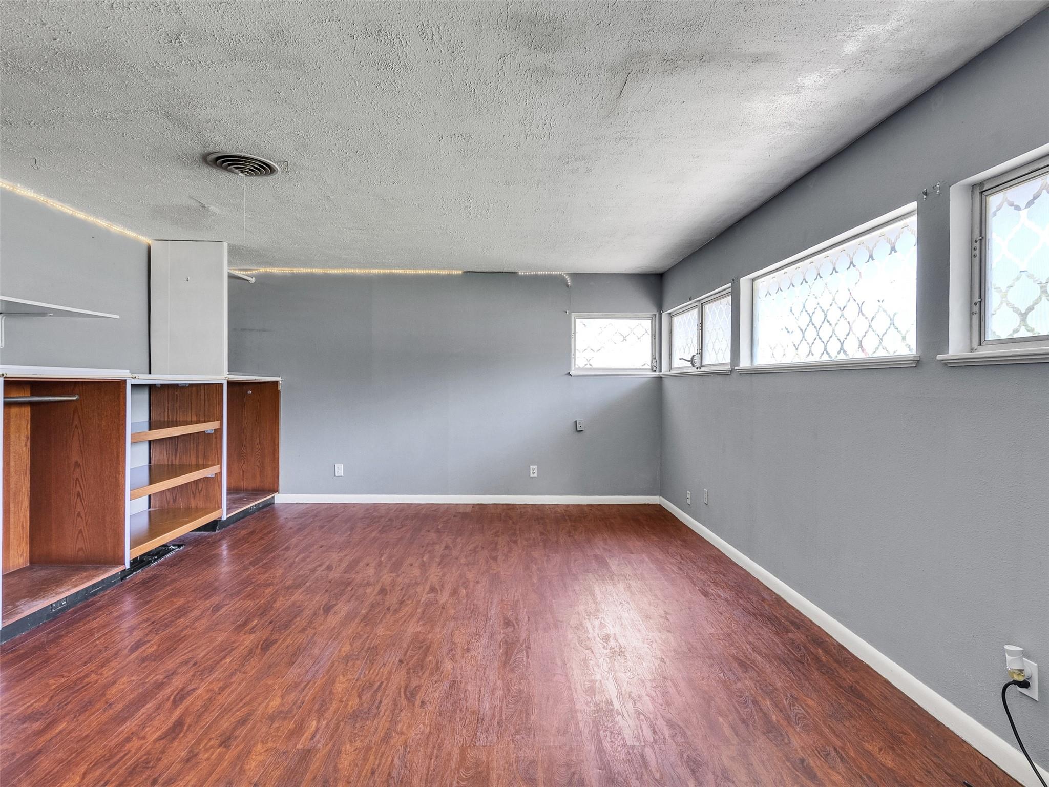 2011 Durrain Ferry Road