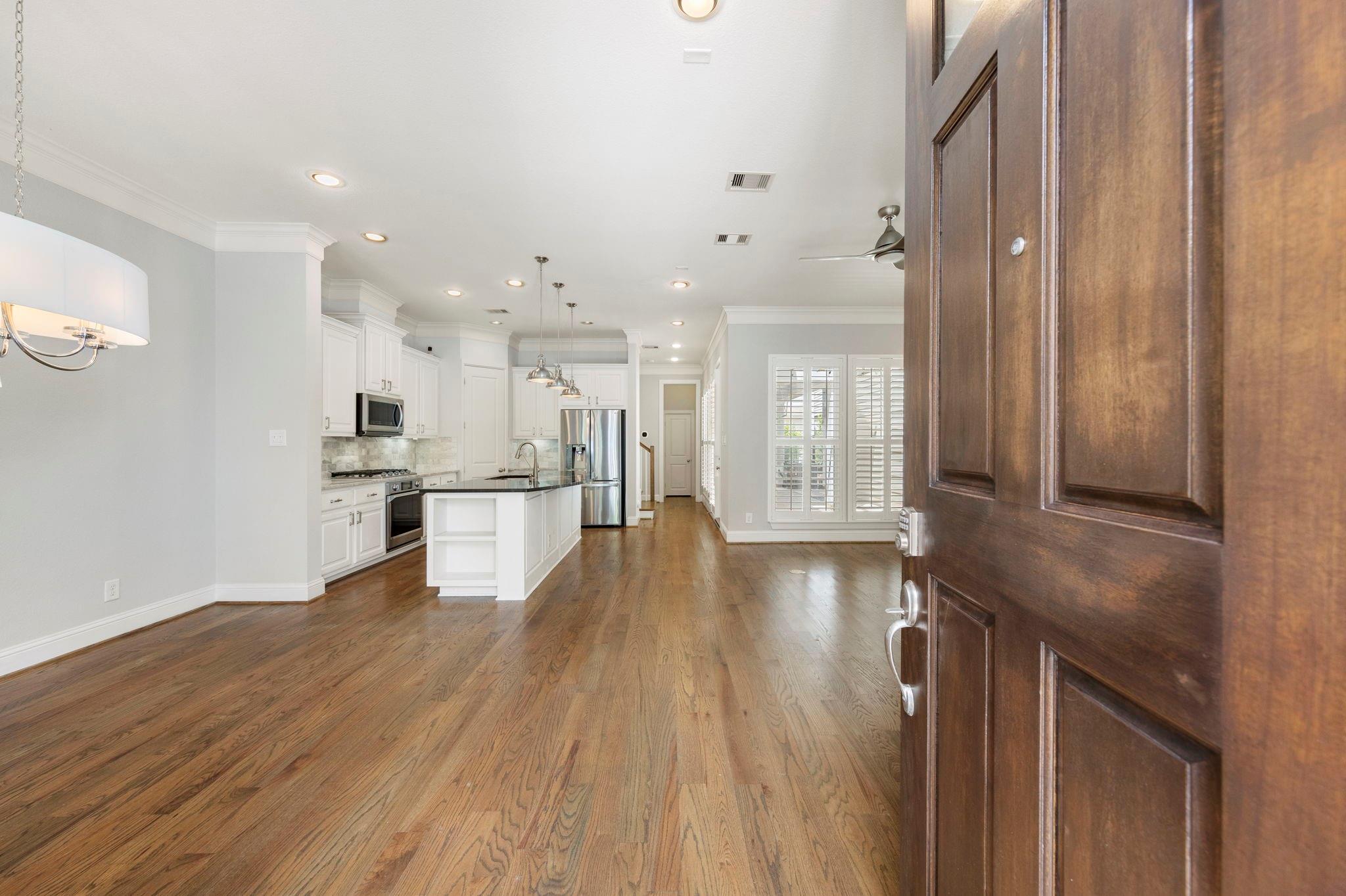 19 E Breezy Way
