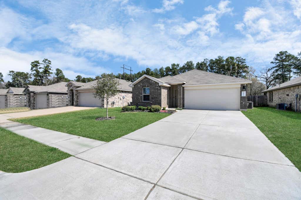 Photo of 14059 W Crystal Cave Lane, Conroe, TX 77384 (MLS # 35757762)