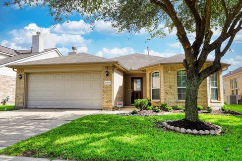 Tiny photo for 21518 Mt Elbrus Way, Katy, TX 77449 (MLS # 14174417)