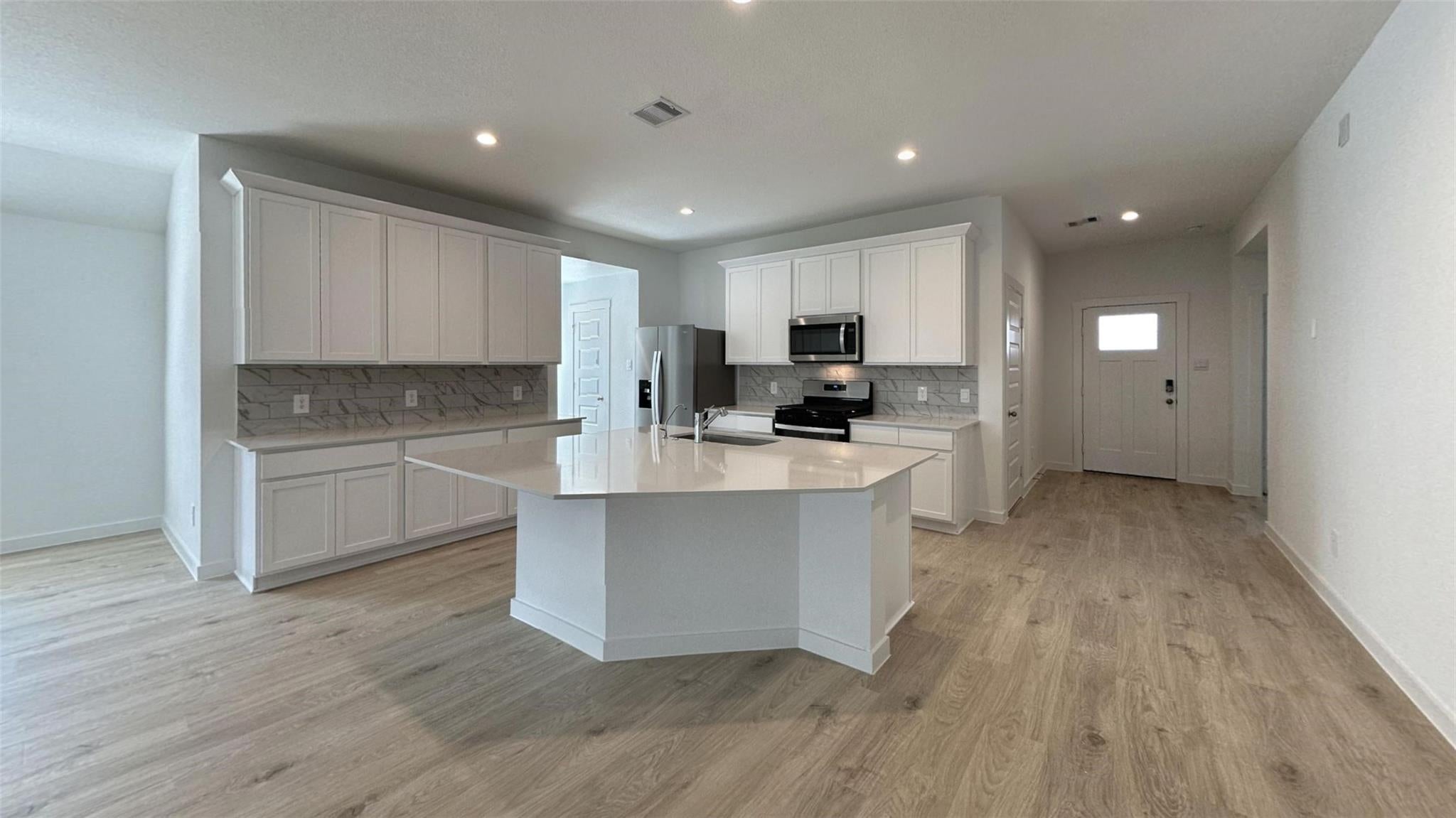 31727 Margaret Woods Lane