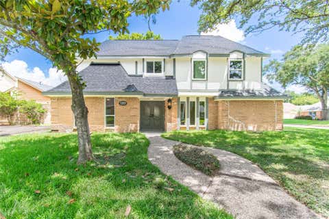 Photo of 15202 La Paloma Drive, Houston, TX 77083 (MLS # 89484975)