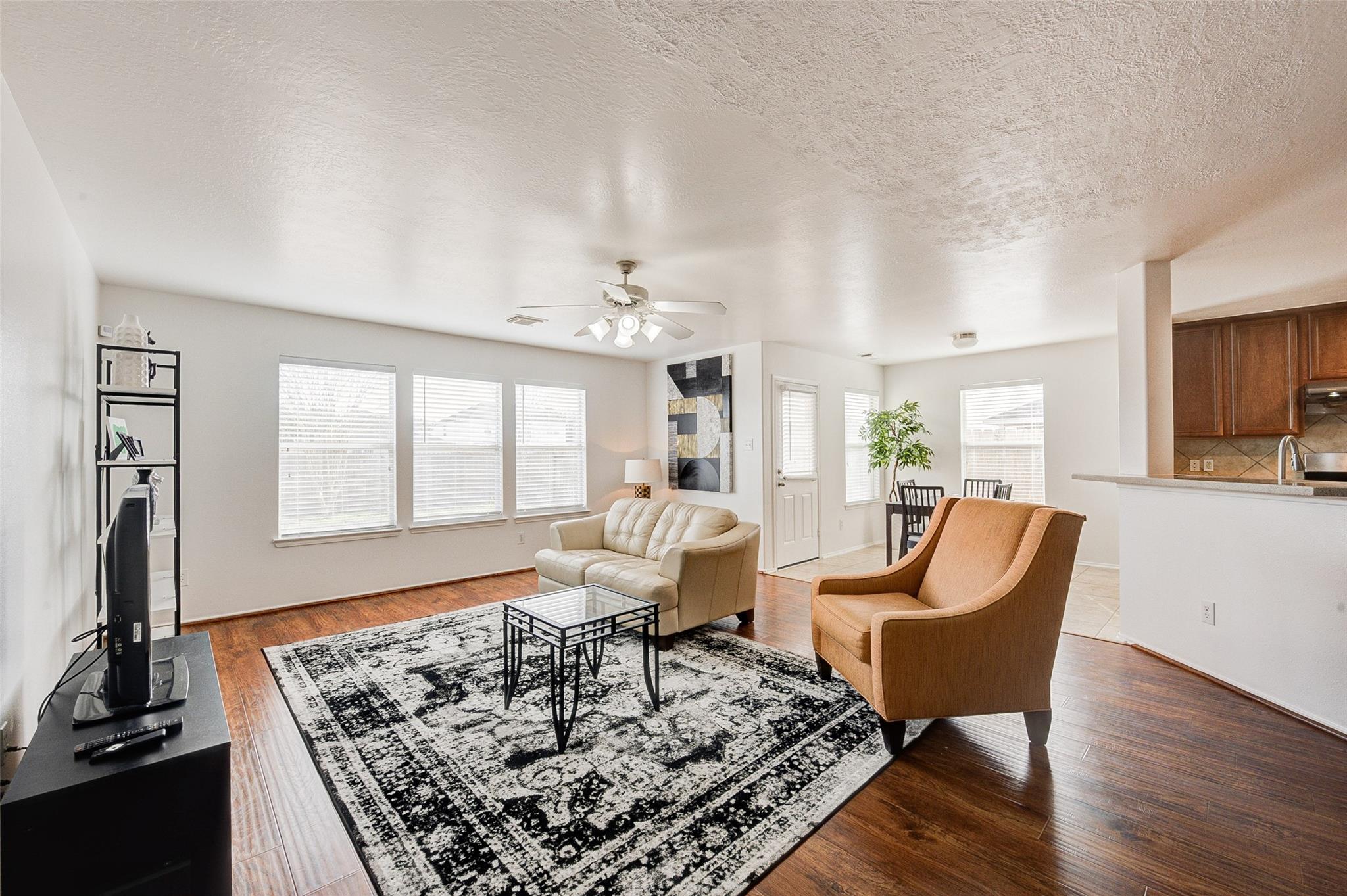 2715 Eros Lane