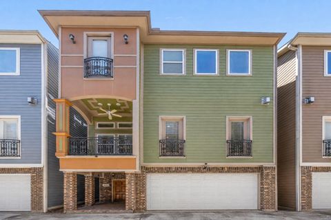 Photo of 619 Rutland Street #B, Houston, TX 77007 (MLS # 80797169)