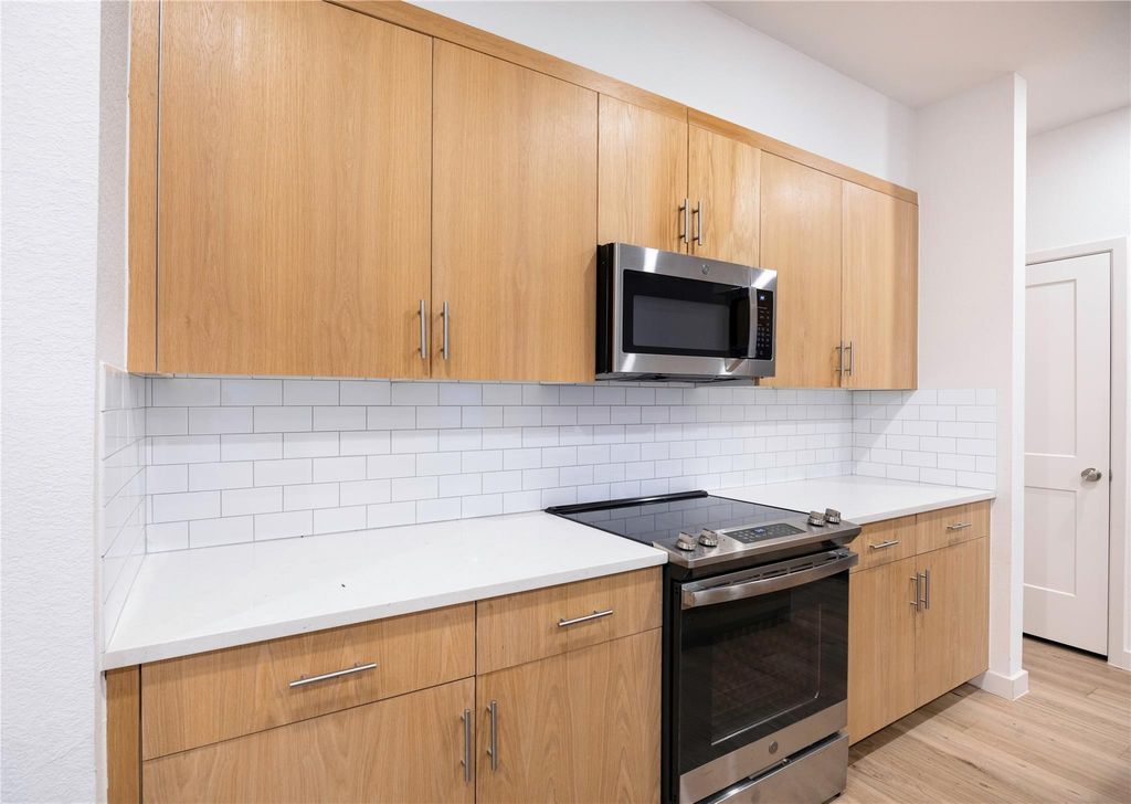 Photo of 2517 Appian Way #B, Roman Forest, TX 77357 (MLS # 42825515)