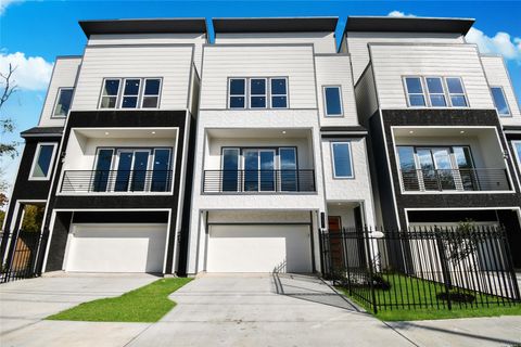 Photo of 3231 Tuam Street, Houston, TX 77004 (MLS # 10605650)