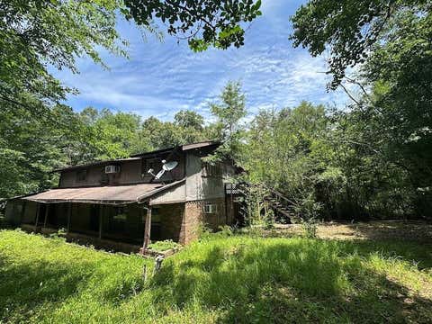 Homes For Sale - 140 Byron Ii Drive<br/> Milam, TX 75959