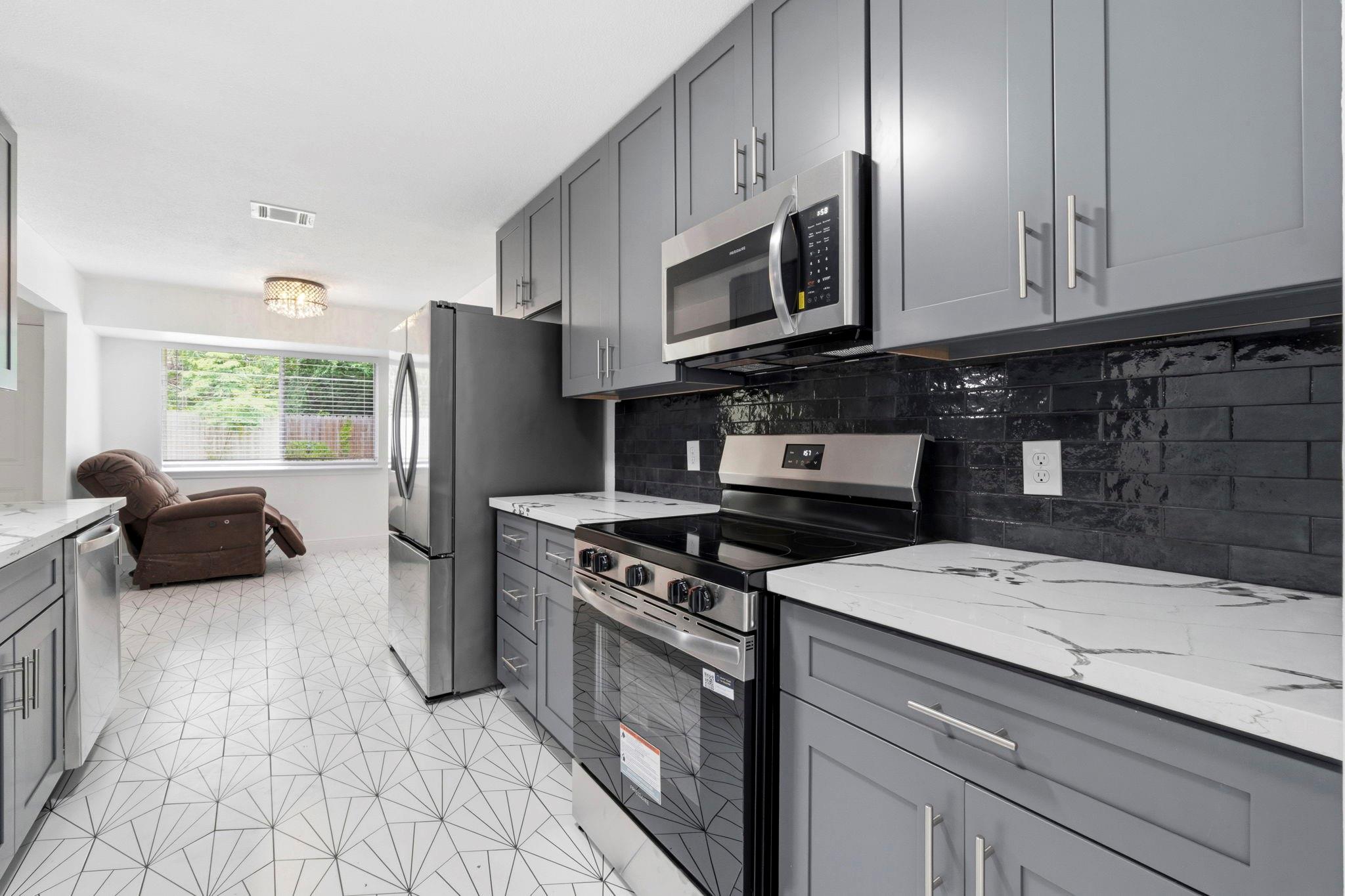 5323 Mossgrey Lane