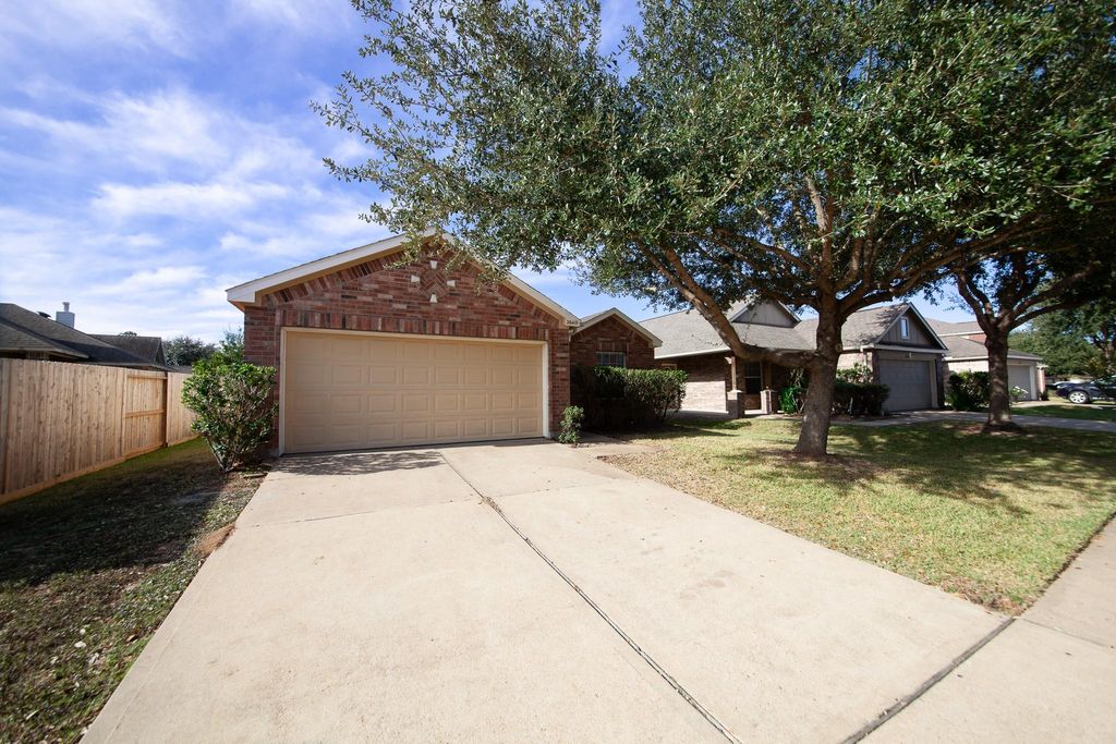 Photo of 26419 Marble Falls Bend Bnd, Katy, TX 77494 (MLS # 49481655)