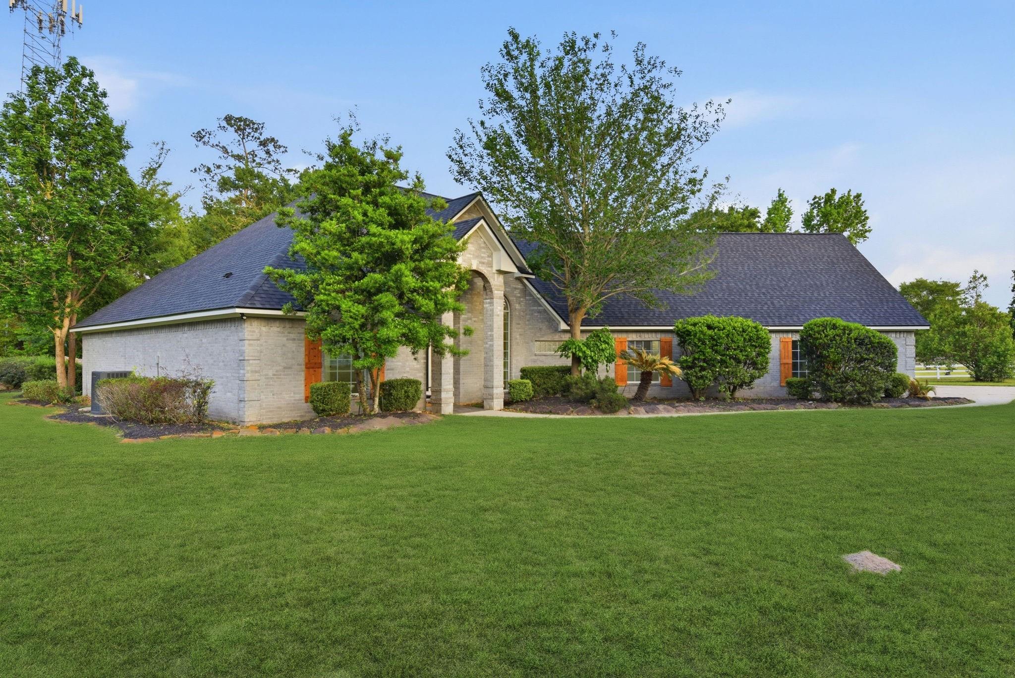 8001 Hills Parkway