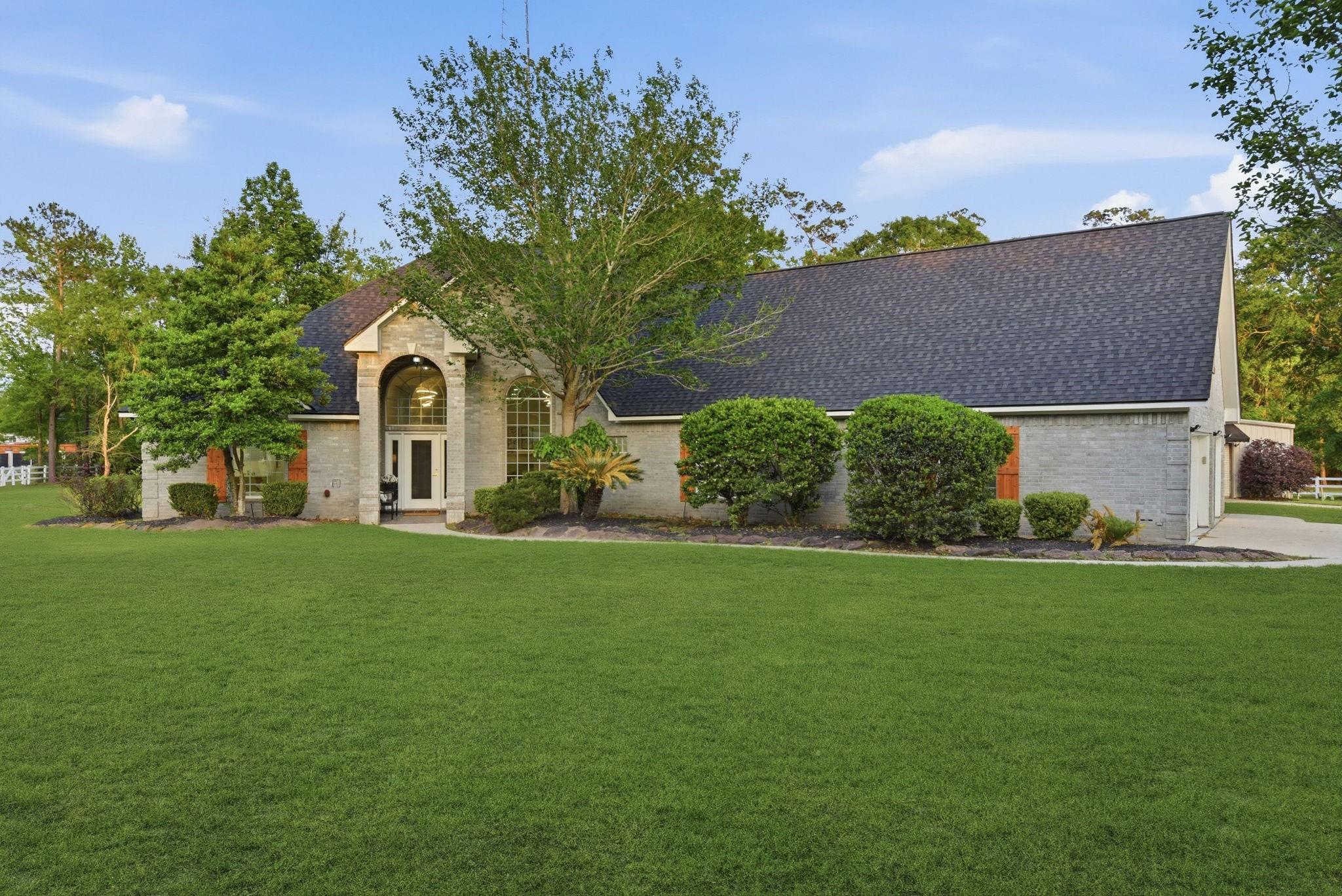 8001 Hills Parkway
