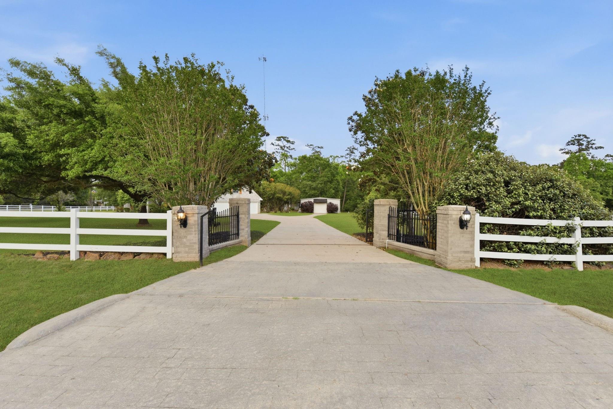 8001 Hills Parkway