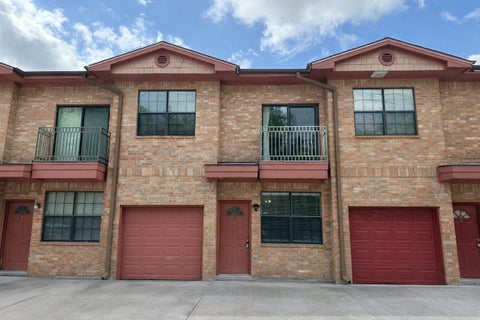 Photo of 9400 Bellaire Boulevard #205, Houston, TX 77036 (MLS # 81541665)