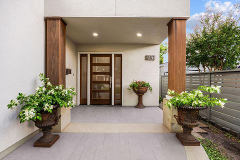 Photo of 510 Birdsall Street, Houston, TX 77007 (MLS # 22367194)