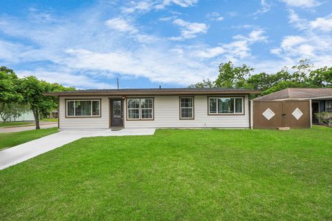 Photo of 5903 Belneath Street #A, Houston, TX 77033 (MLS # 15885052)