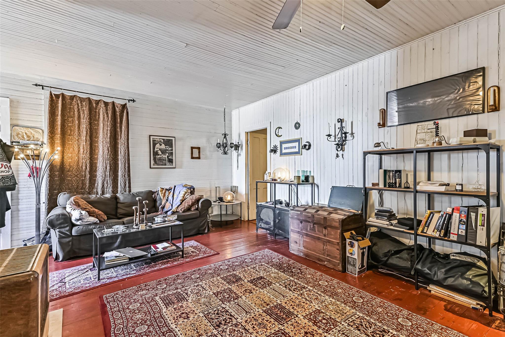 Galveston, Texas 77550, United States, 5 Bedrooms Bedrooms, ,3 BathroomsBathrooms,Residential,Active,222063