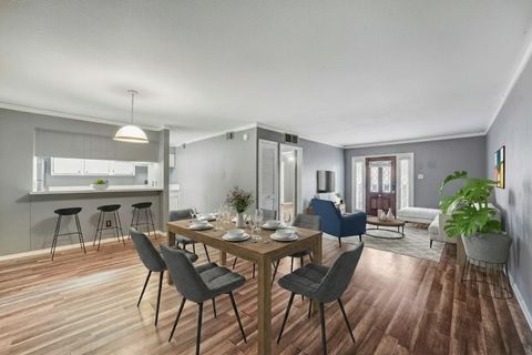 Photo of 3131 Cummins Street #31, Houston, TX 77027 (MLS # 26011785)