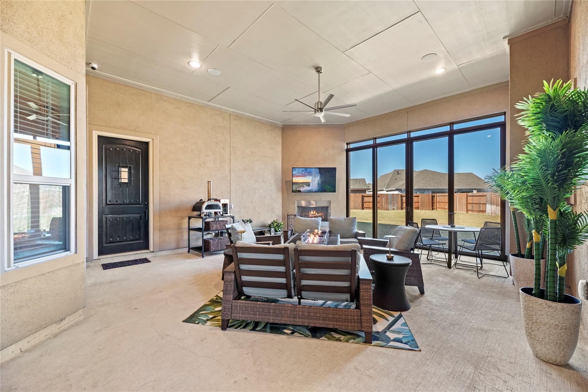 10703 Hilltop Harbor Way